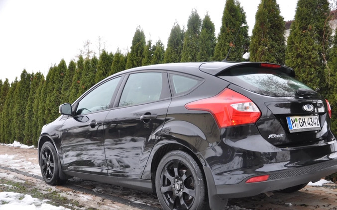 Ford Focus cena 27500 przebieg: 126000, rok produkcji 2011 z Nowa Sarzyna małe 211